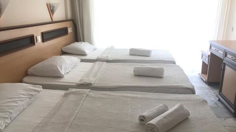 ÖZGÜRHAN OTEL SİDE
