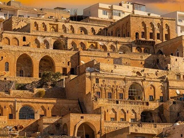 KONAKLAMALI MARDİN GAP TURU